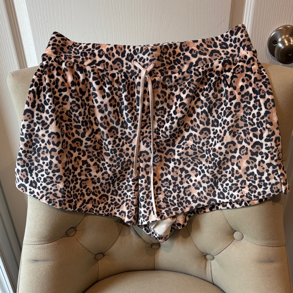 Women’s Victorias Secret Velour Sleep Short